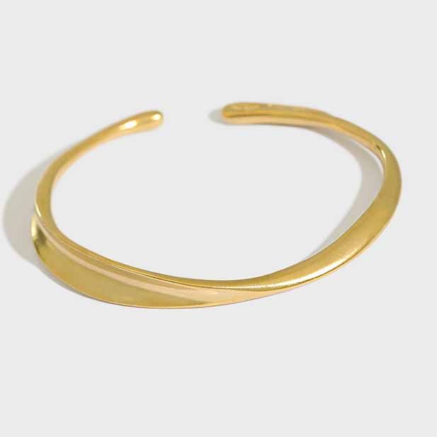 Spirits Unearth 18k Gold Plated Bangle